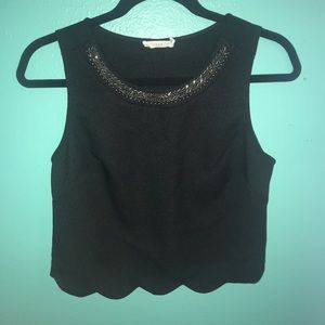 ✦ ✧ BLACK LUSH SCALLOPED BOTTOM TOP ✧ ✦